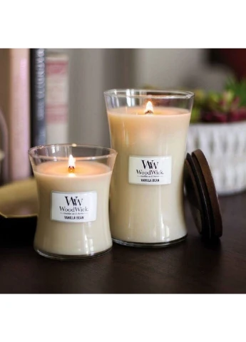 Ароматична свічка з ароматом чистої ванілі Medium Vanilla Bean 275 г WoodWick (227513979)