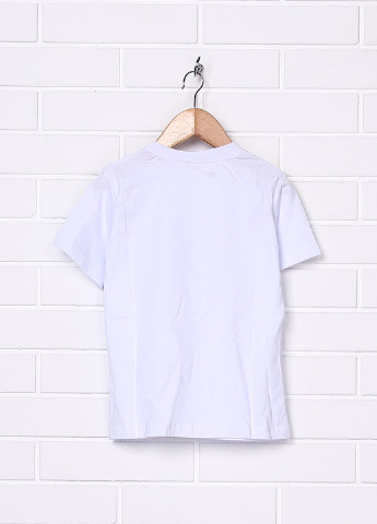 Белая летняя футболка с коротким рукавом CHN