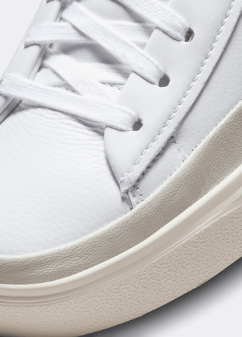 Белые демисезонные кроссовки Nike BLAZER PHANTOM MID
