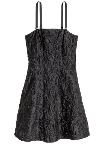 Чорна коктейльна сукня кльош, бандо H&M однотонна