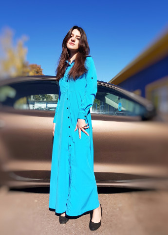 Голубое платье-рубашка приталенное макси голубое No Brand
