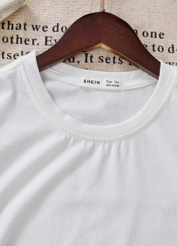 Біла літня футболка SHEIN