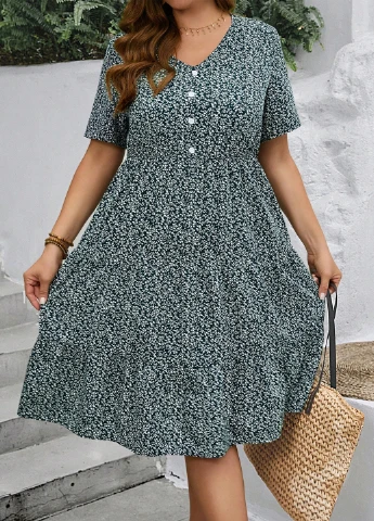 Чорно-білий кежуал сукня SHEIN з квітковим принтом