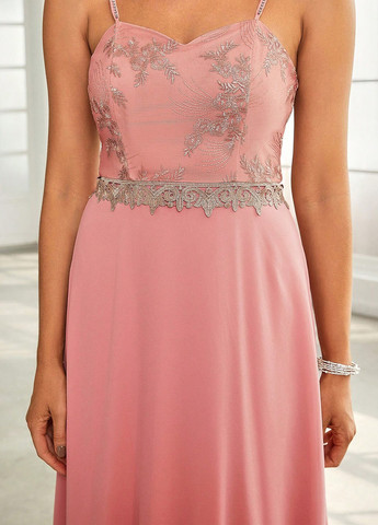 Светло-розовое вечернее платье клеш SHEIN однотонное