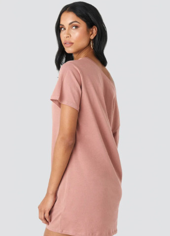 Розовое кэжуал платье NA-KD однотонное