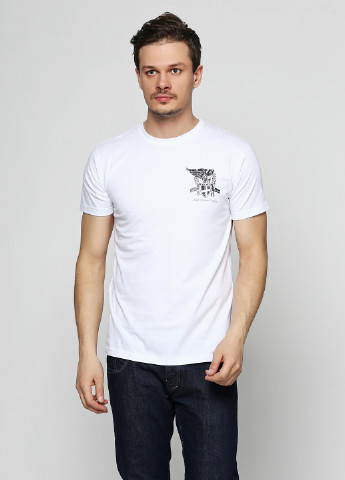 Біла футболка з коротким рукавом Dobermans Aggressive
