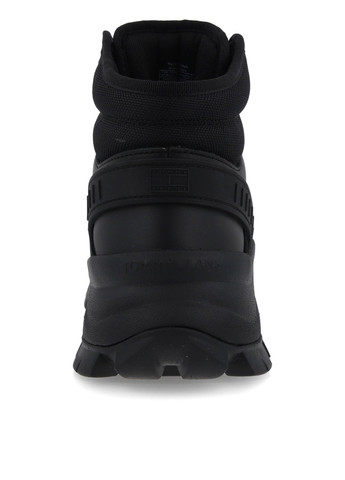 Осенние ботинки Tommy Jeans на тракторной подошве тканевые