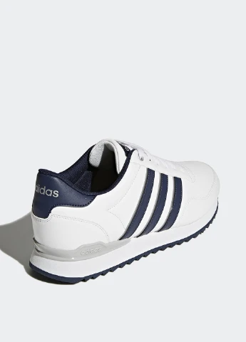 Белые демисезонные кроссовки adidas