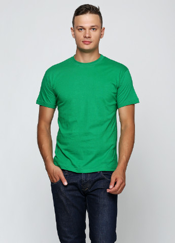 Зеленая футболка Роза
