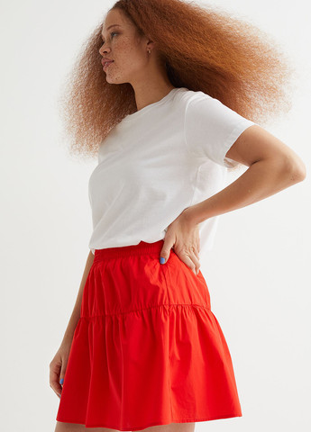 Красная кэжуал однотонная юбка H&M клешированная