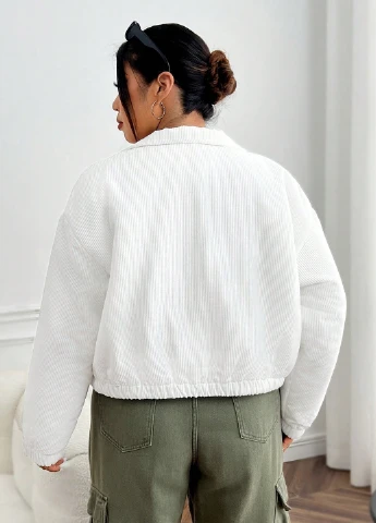 Белая демисезонная куртка SHEIN
