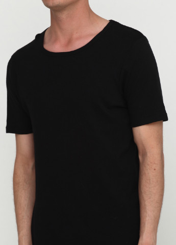 Чорна футболка Livergy