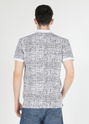 Черно-белая футболка-поло для мужчин Colin's с абстрактным узором