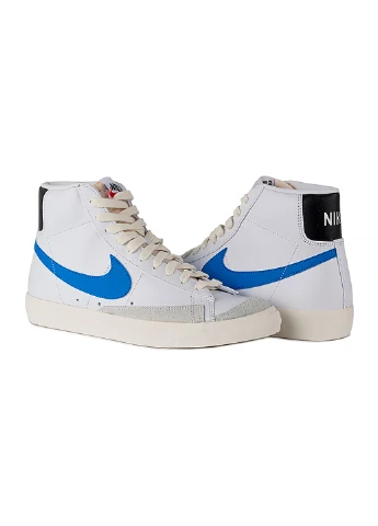 Белые демисезонные кроссовки blazer mid 77 vntg Nike