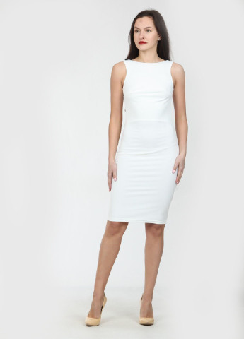 Белое кэжуал платье Enna Levoni однотонное