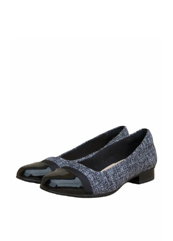 Черные женские кэжуал туфли лаковые на низком каблуке - фото