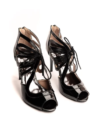 Черные босоножки Lucky Shoes на молнии