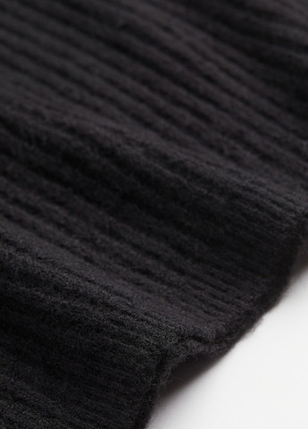 Чорна кежуал сукня силуетна, на одне плече H&M однотонна