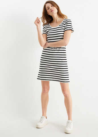 Чорно-білий кежуал сукня (2 шт.) сукня-футболка C&A в смужку