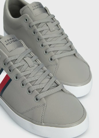 Сірі кеди Tommy Hilfiger