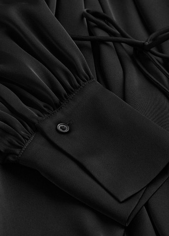 Чорна кежуал сукня а-силует H&M однотонна