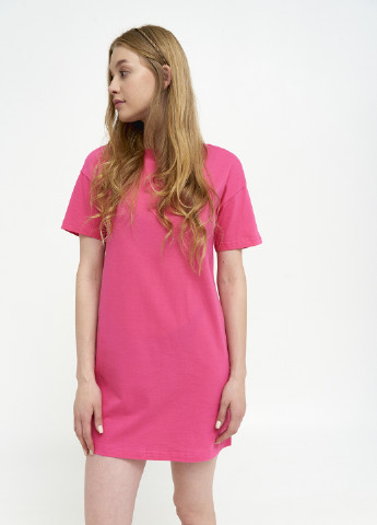 Розовая летняя футболка-платье женское KASTA design
