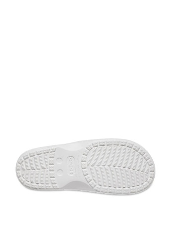 Белые шлепанцы Crocs с перфорацией, с тиснением, с логотипом