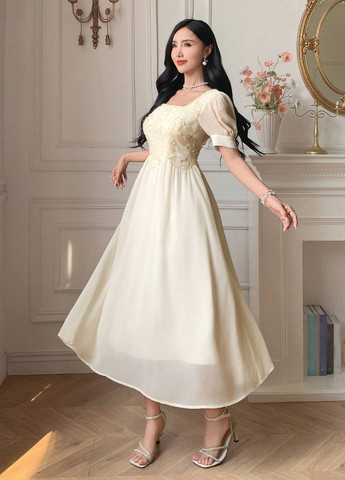 Кремова вечірня сукня з спідницею-сонце SHEIN однотонна