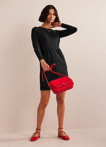 Черное кэжуал платье а-силуэт Boden однотонное