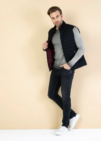 Жилет Colin's (71449025)