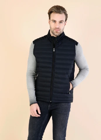 Жилет Colin's (71449025)