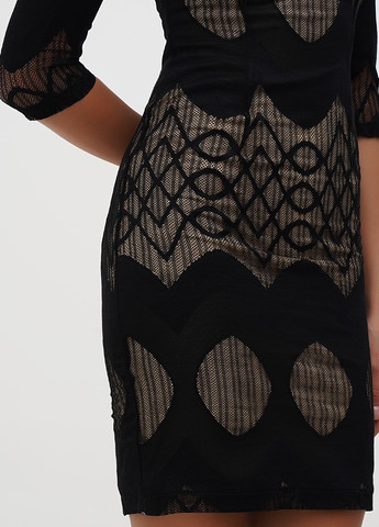 Черное кэжуал платье Sassofono однотонное