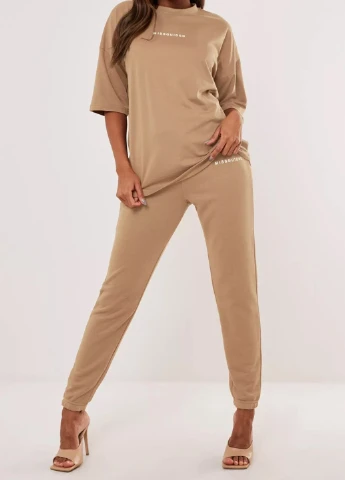 Бежевий демісезонний костюм Missguided