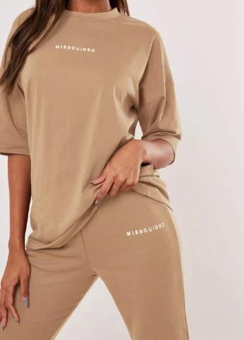 Бежевий демісезонний костюм Missguided