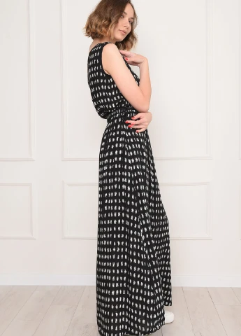 Черное кэжуал платье Let's Shop однотонное