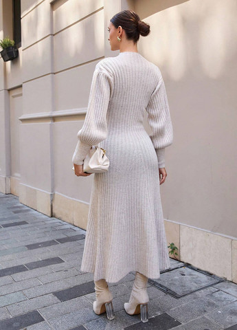 Светло-бежевое кэжуал платье платье-свитер SHEIN однотонное