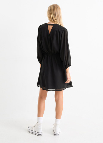 Черное кэжуал платье а-силуэт C&A однотонное