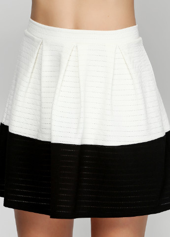 Молочная кэжуал однотонная юбка Mi Ami мини