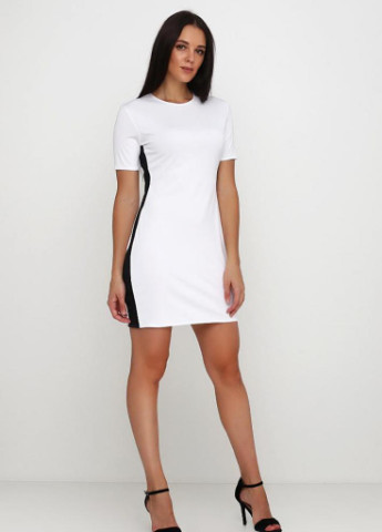 Білий кежуал зручне приталене стрейчевий плаття спортивного стилю mira білий / чорний Podium однотонна