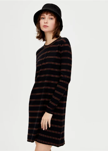 Чорна кежуал сукня а-силует Pull & Bear в смужку