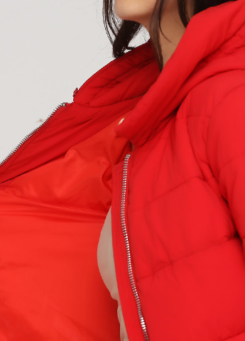 Червона зимня куртка Bolnyss