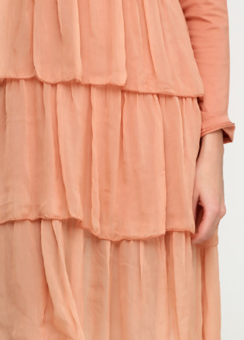 Персиковое кэжуал платье Miho's однотонное