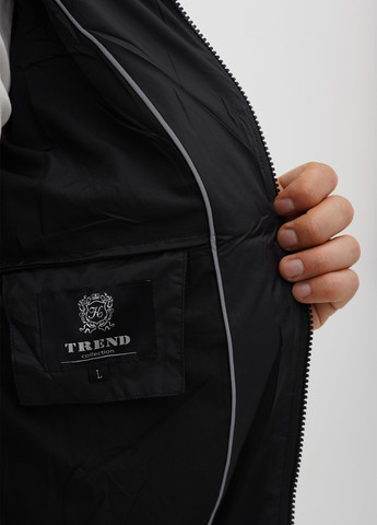 Чорна демісезонна куртка Trend Collection