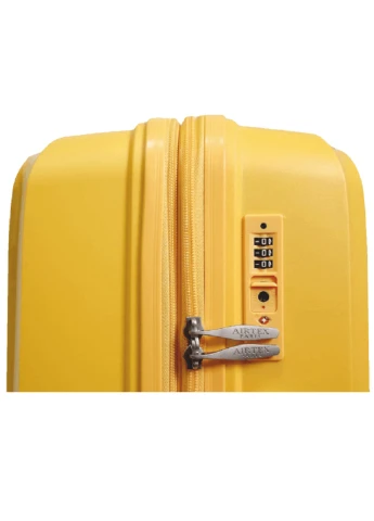 Чемодан пластиковый малый AIRTEX 280 (250066441)