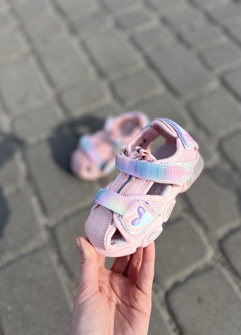 Розовые босоножки Tom.M с перфорацией, с тиснением