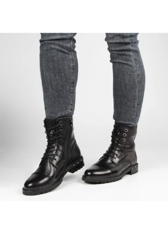 Жіночі зимові черевики на низькому ходу 197681 Buts (251720066)