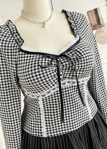 Чорно-біла блуза SHEIN