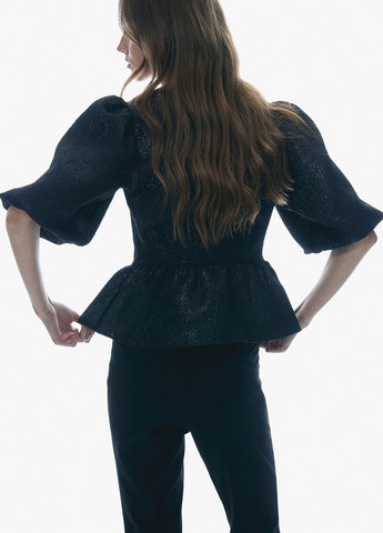 Чёрная блуза с баской H&M