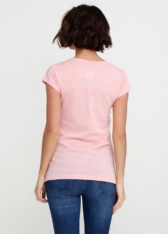 Светло-розовая летняя футболка Geso