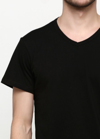 Чорна футболка Malta